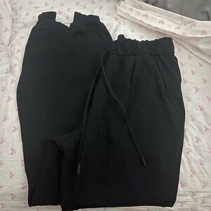 Black lululemon joggers